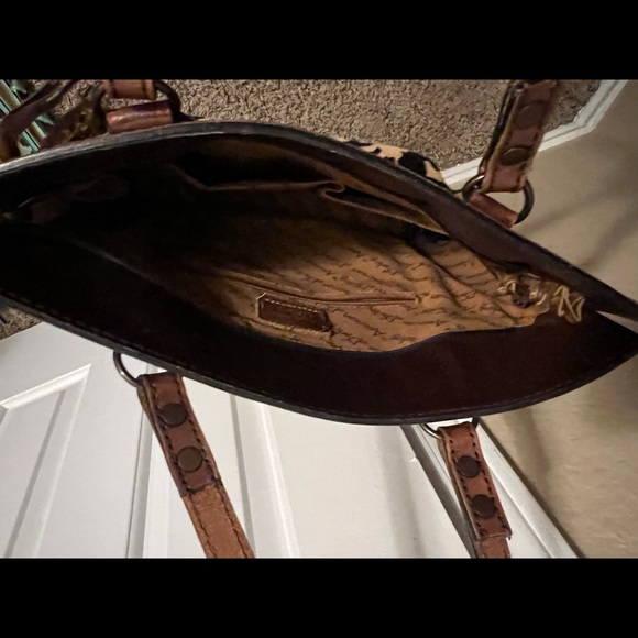 Purse - Picture 2 of 3